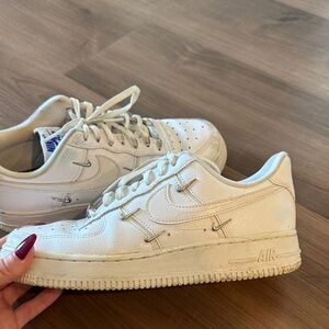 Nike women’s Sneakers Size 7